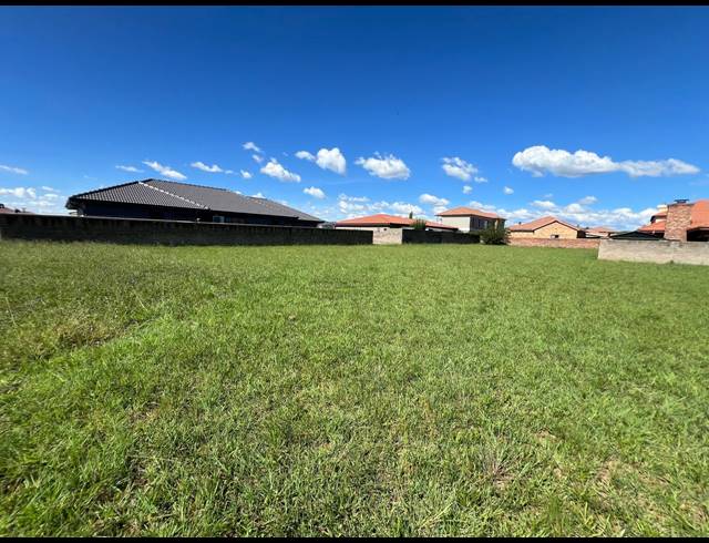 696M² VACANT LAND FOR SALE IN RISIVILLE